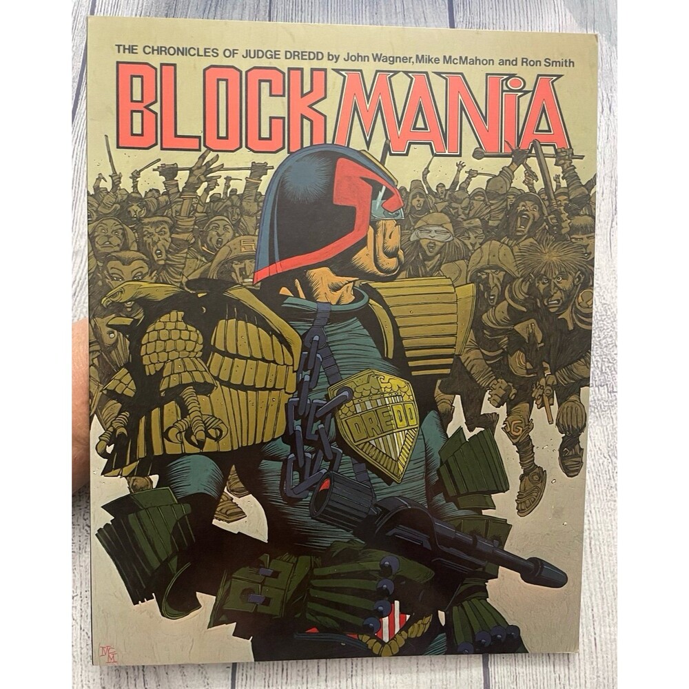 BlockMania Judge Dredd Graphic Novel Book By John Wagner, Titan, 1984